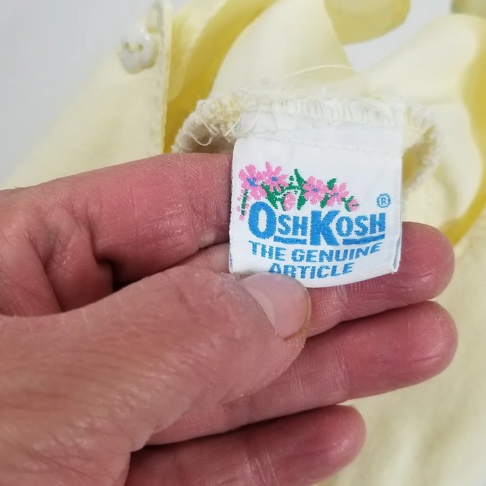 Ovintaje OshKosh B'gosh Light Yellow Dress with Ruffle Sleeves